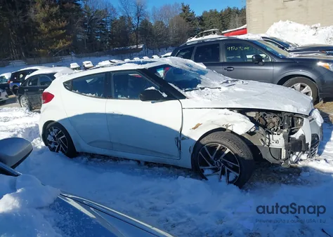 2013 Hyundai Veloster Base W/Gray z USA, uszkodzony, nr VIN KMHTC6AD7DU100650